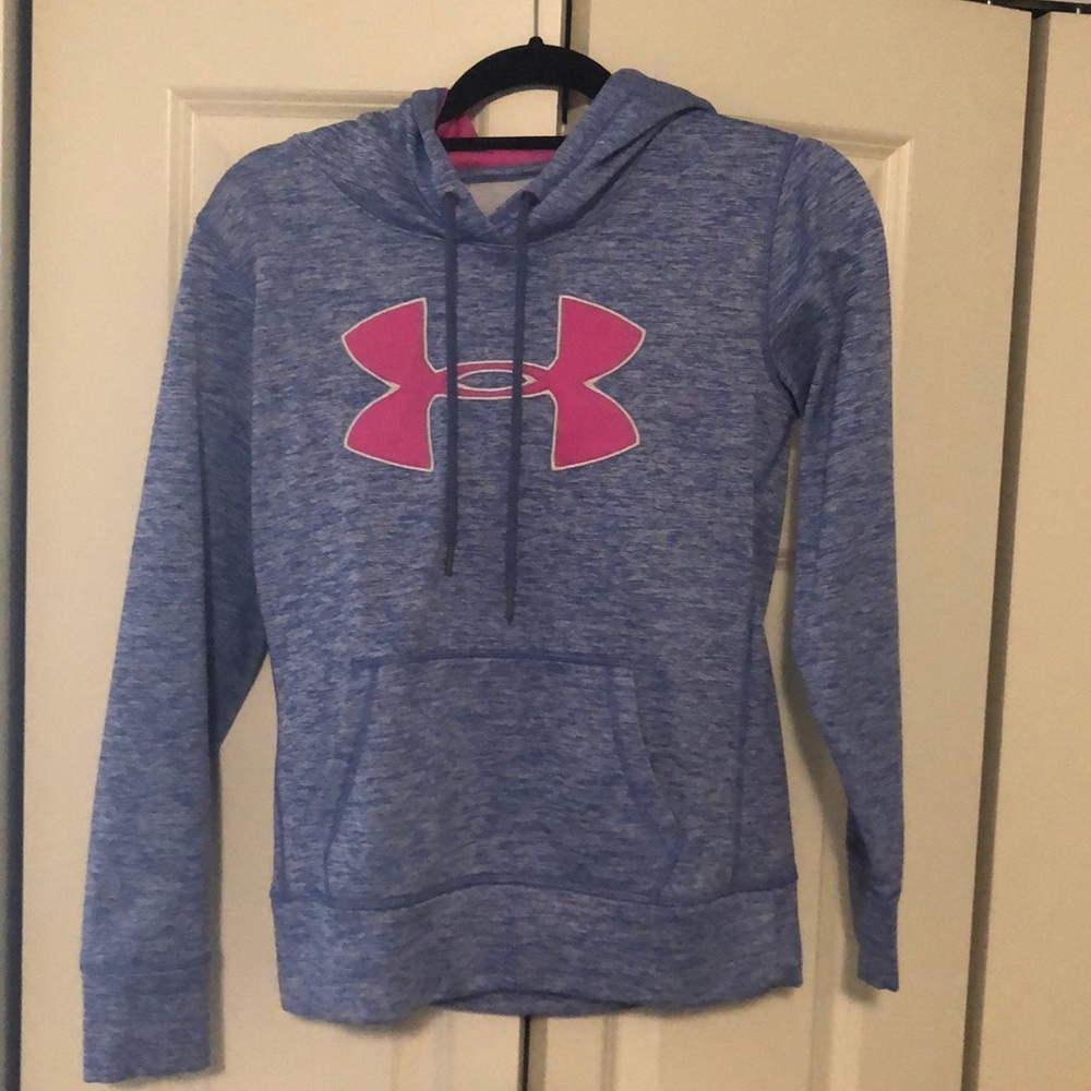 Under Armor sweatshirt